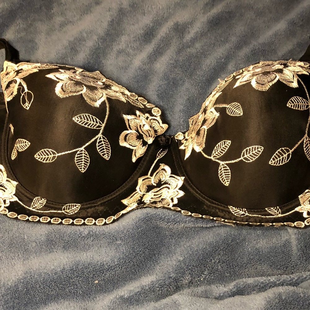 Bra